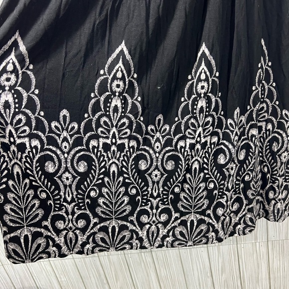 NWT- ELLE LA BELLE VOYAGE DRESS - Picture 3 of 7